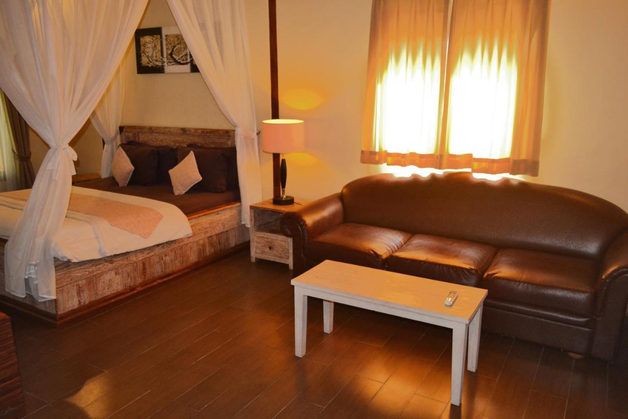 Joglo Villa Bali Penatih المظهر الخارجي الصورة